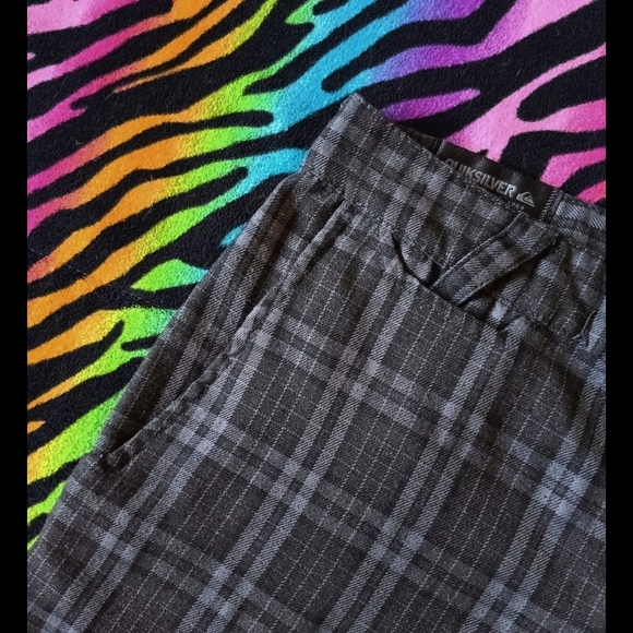 🖤 Quiksilver Mens Shorts Plaid Dark Gray 29 Small Summer - Picture 6 of 14